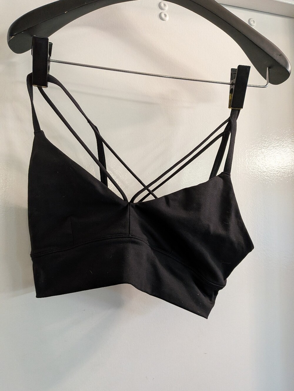 ALO Yoga Black Strappy Sports Bralette with Crisscross Back Medium